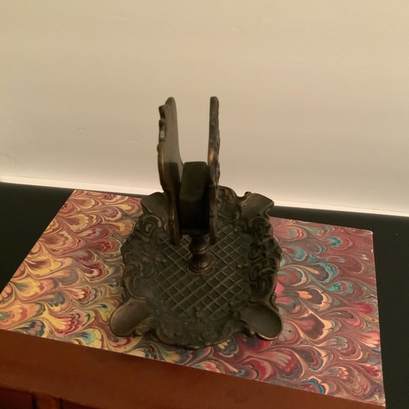 🌟Victorian matchbook Stand. - Picture 4 of 15